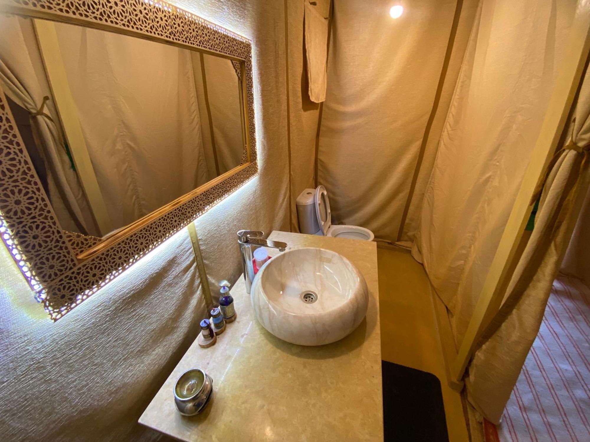Merzouga Heart Luxury Camp Exterior photo